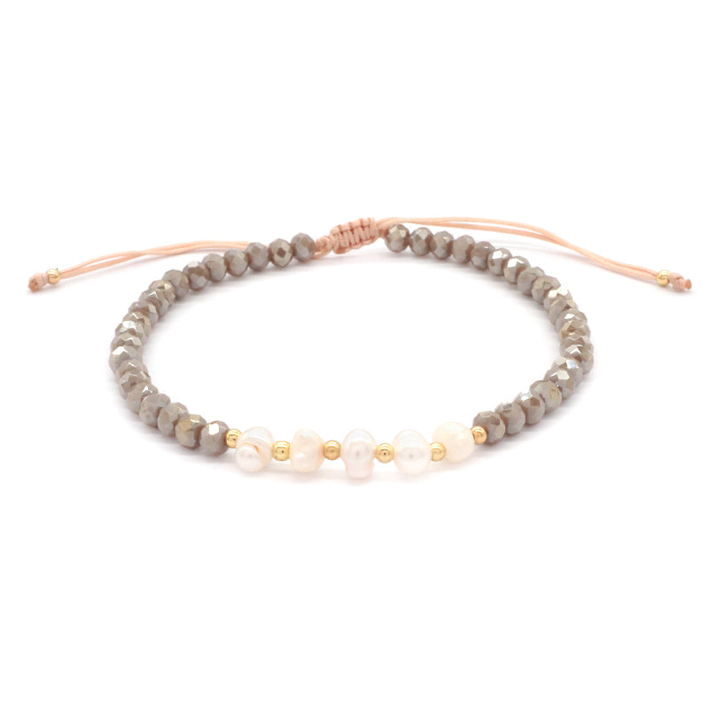 Handmade Wholesale Women OEM Customized Fashion Macrame Gold Plated Charm Adjustable Fresh Water Pearl Glass Crystal Bracelet