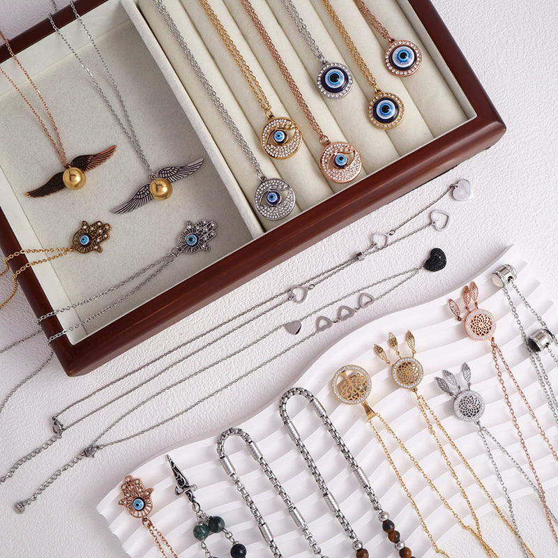 Custom Fashion Factory New Wholesale Men Women Jewelry Natural Stone Beads No Tarnish Stainless Steel Dagger Pendant Necklace