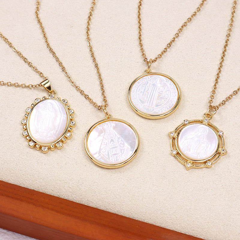 Factory New Fashion Factory Newest Custom Wholesale Fashion Shell Pendant Gold Plated Chain Jewelry Brass Chain necklace