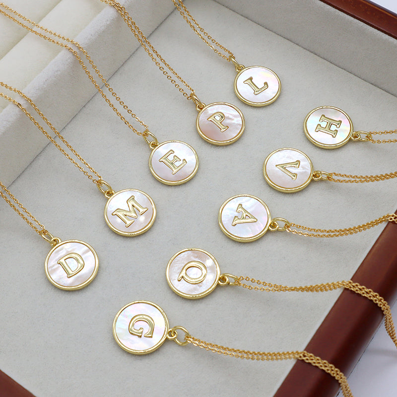 Newest Wholesale Customizable Letters Pendant Jewelry Gift Shell Pendant Gold Plated Necklace