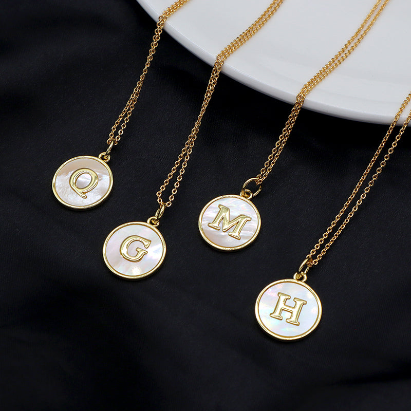 Newest Wholesale Customizable Letters Pendant Jewelry Gift Shell Pendant Gold Plated Necklace
