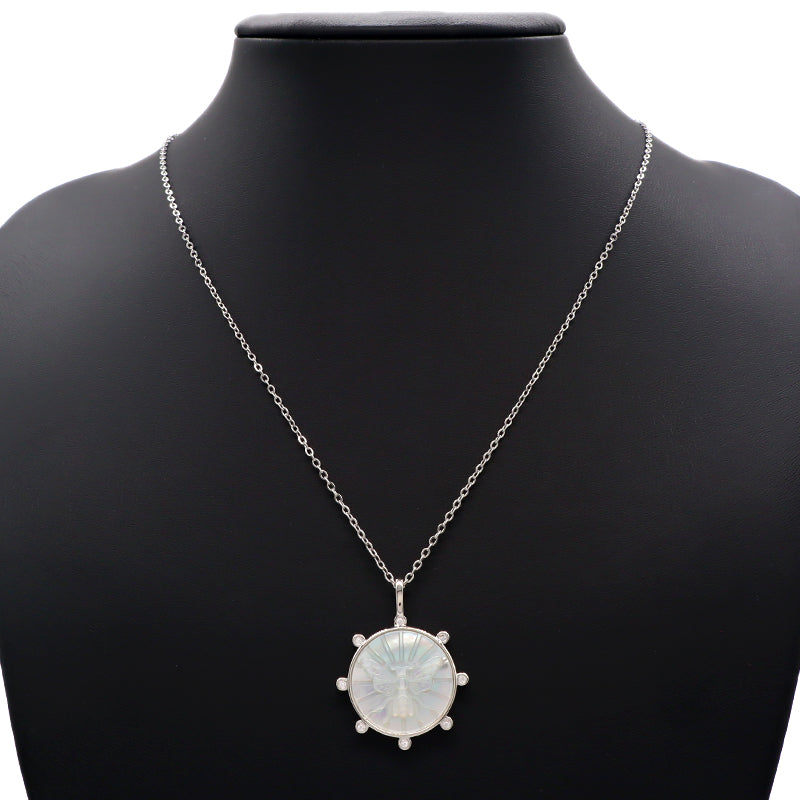 Factory Wholesale Newest Design Customizable Fashion Jewelry Bee Shell Pendant Gold Plated Stainless Steel Chain Necklace For Women