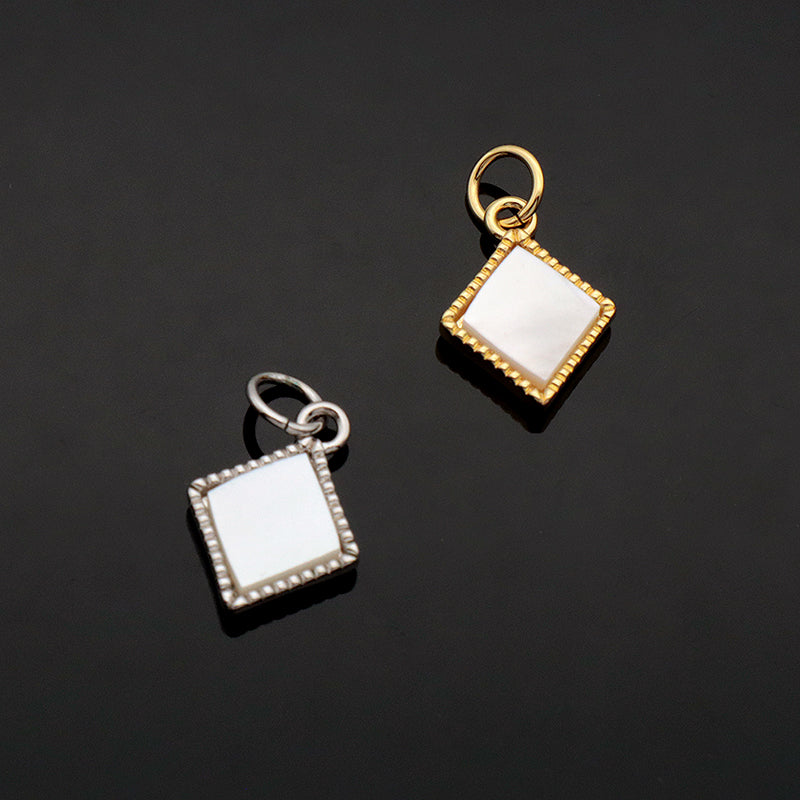 Newest Wholesale Custom Manufacture Factory Charm Women Gold Plated Stainless Steel Chain Prismatic Shell Pendant For Necklace