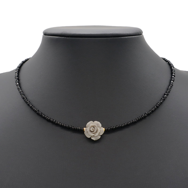 Handmade OEM Newest Custom Wholesale Fashion Gold Plated Resin Rose Charm Jewelry Gift Seed Beads Necklace Necklace