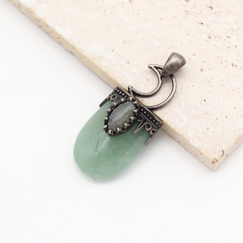 Wholesale New Design Diy Manufacture China Factory Moon Shape Charm Jewelry Green Aventurine Natural Stone Pendant For Necklace
