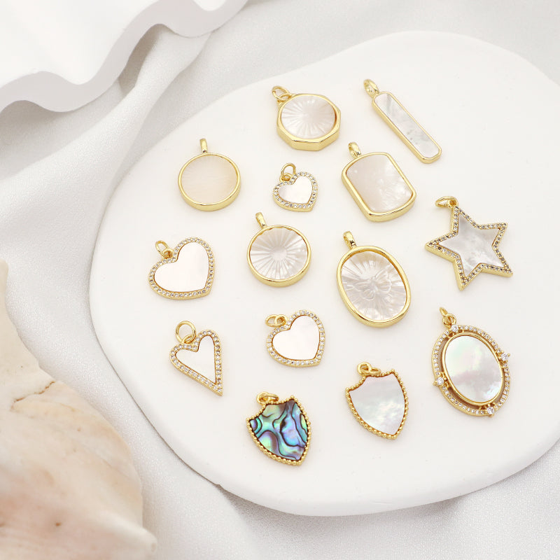 Wholesale Customized DIY Jewelry Sun Eyes Butterfly Charm Pendant Gold Plated Natural Shell Butterfly Eyes Pendant For Necklace