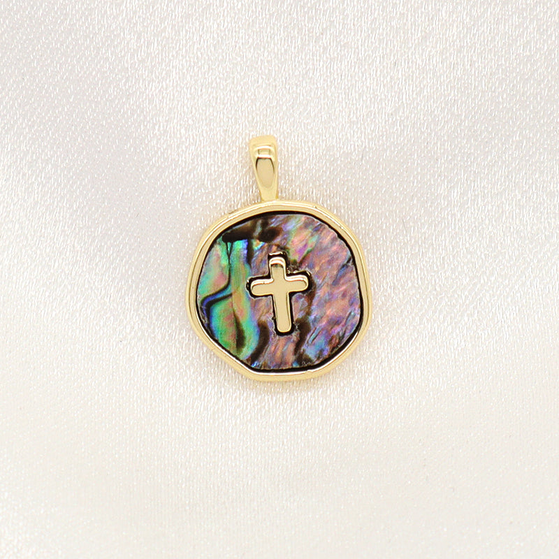 Custom China DIY Round Cross Charm Pendant Accessories Jewelry Gold Plated Hand Heart Cross Natural Shell Pendant For Necklace
