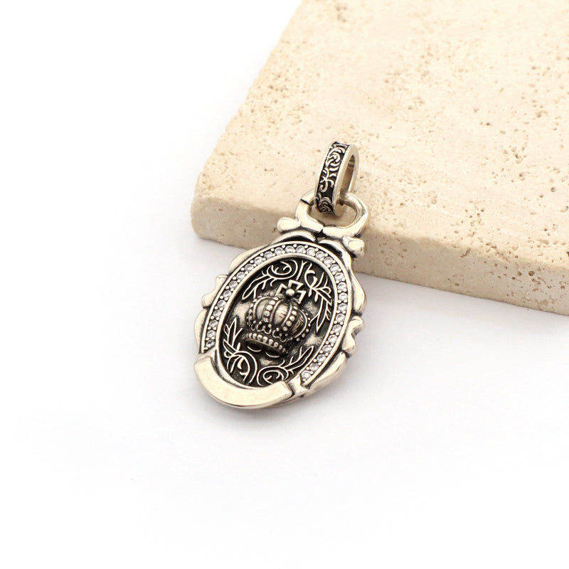 DIY New Design Manufacture Custom Factory Wholesale Women Men Round Charm Jewelry Gold Plated Vintage Crown Pendant For Necklace