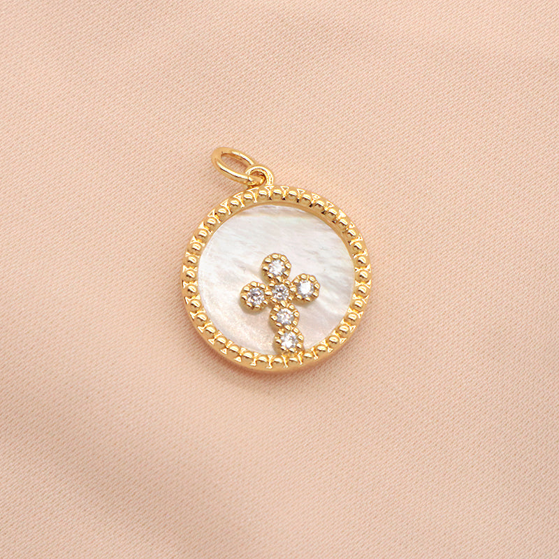Wholesale Custom New Fashionable China Factory Charm Necklace Pendant CZ Gold Plated Round Shell Moon Pendant For Jewelry