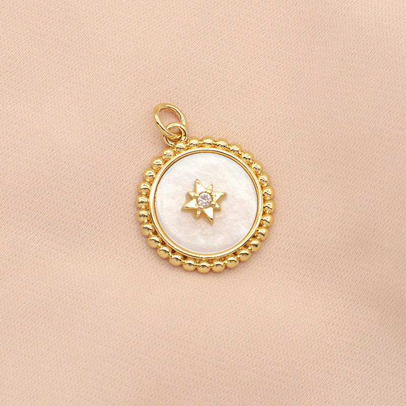 Factory Wholesale Custom Fashionable Charm Necklace Pendant Gold Plated Round Star Heart Butterfly Shell Pendant For Jewelry