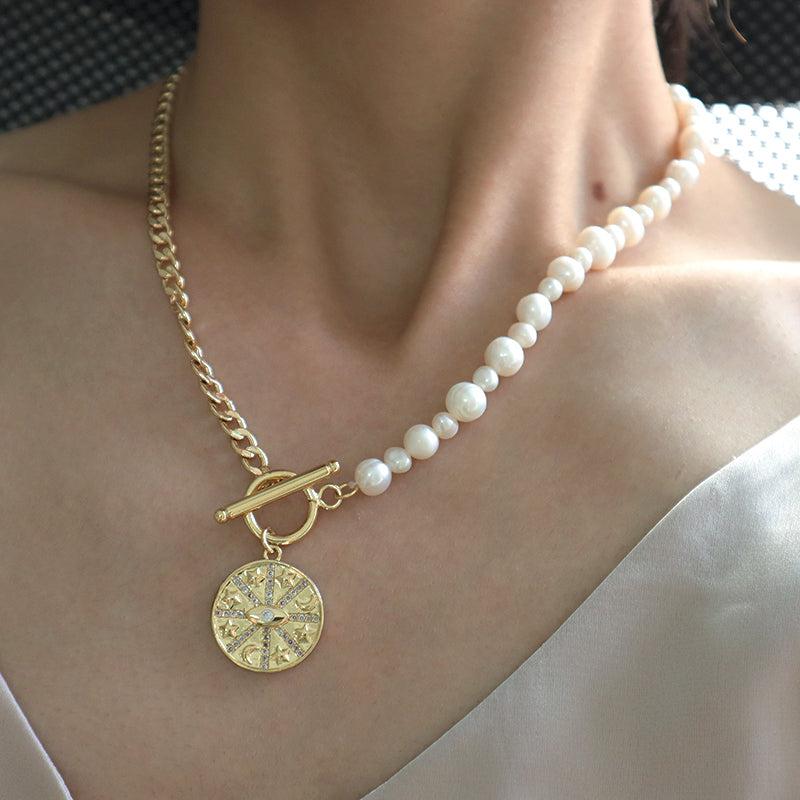 OEM Gold Plated Ot Clasp Toggle Round Eyes Love Pendant Choker Necklace Fresh Water Pearl Jewelry Necklace