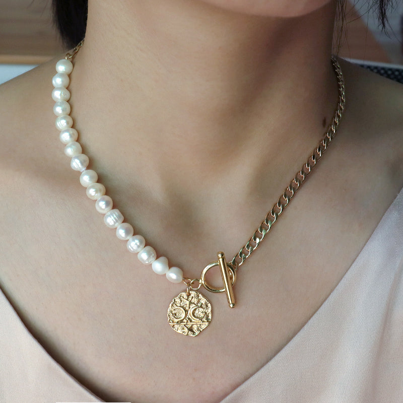 OEM Gold Plated Ot Clasp Toggle Round Eyes Love Pendant Choker Necklace Fresh Water Pearl Jewelry Necklace