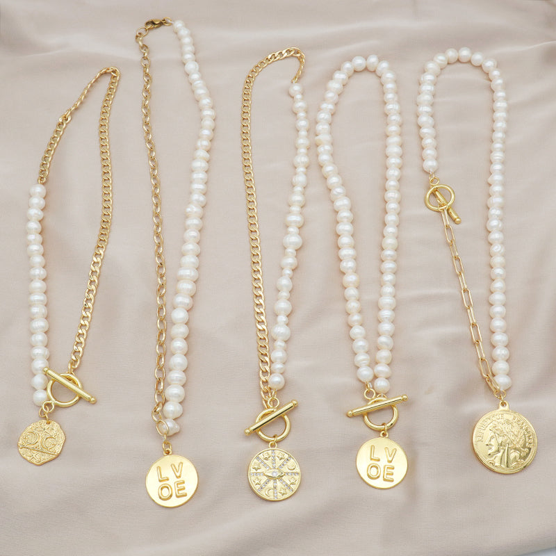 OEM Gold Plated Ot Clasp Toggle Round Eyes Love Pendant Choker Necklace Fresh Water Pearl Jewelry Necklace