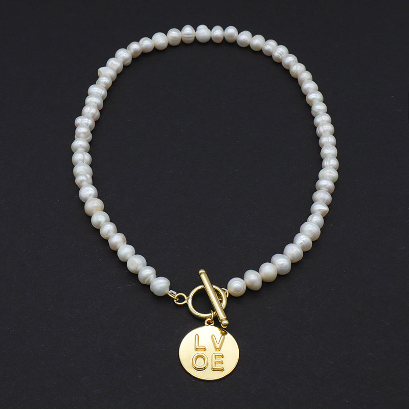 OEM Gold Plated Ot Clasp Toggle Round Eyes Love Pendant Choker Necklace Fresh Water Pearl Jewelry Necklace
