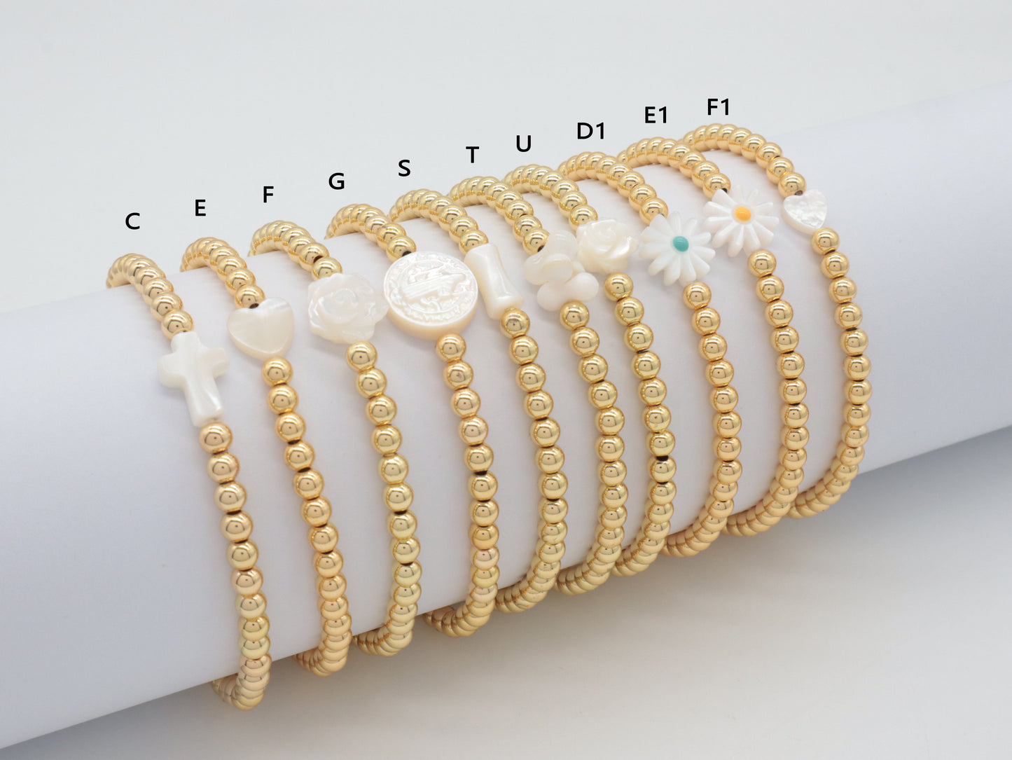 Wholesale Manufacture Newest Factory OEM Customized Handmade Fashionable 4mm Brass Bead Shell Charm Bracelet For Gift Women