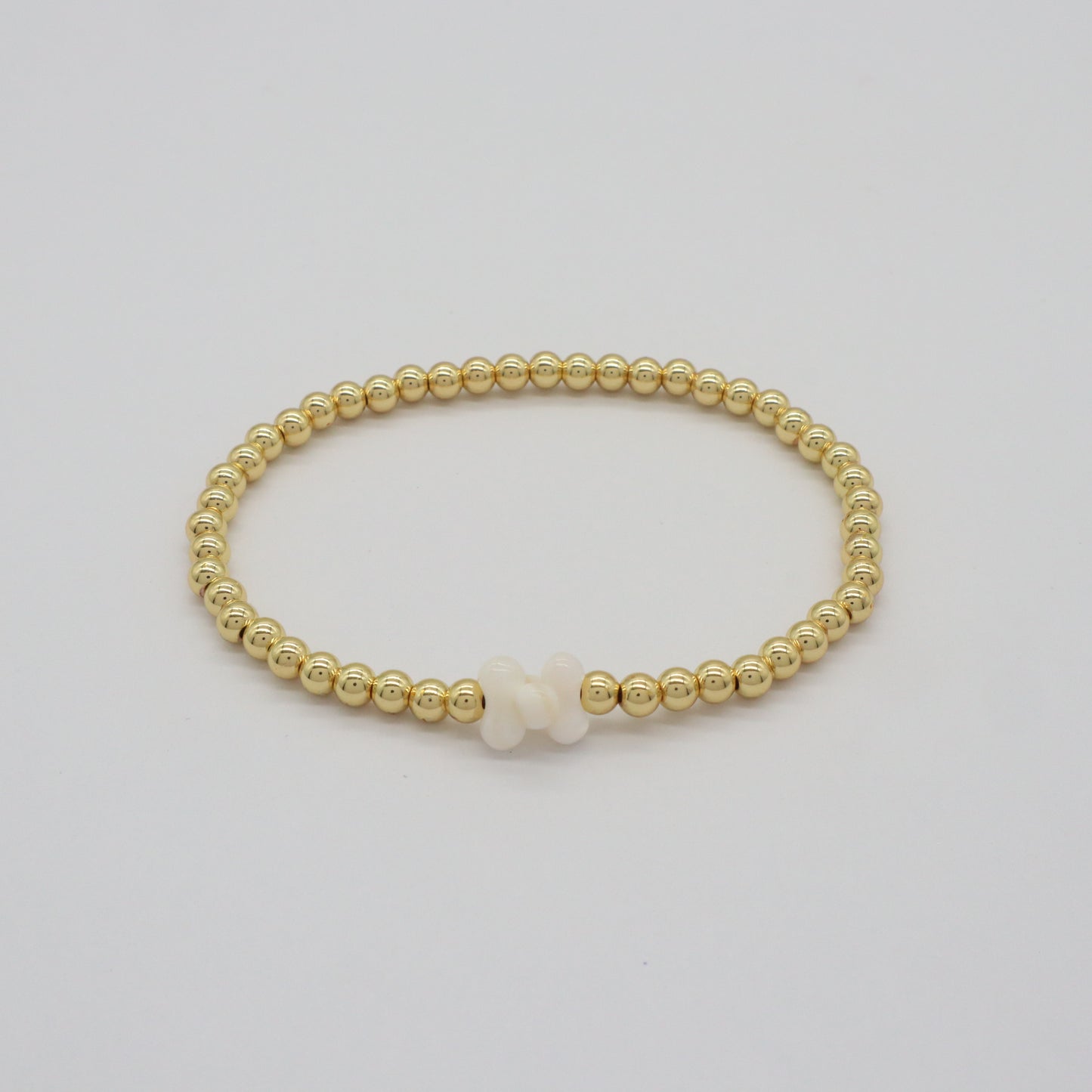 Newest Wholesale Manufacture Factory OEM Customized Handmade Fashionable 4mm Brass Bead Shell Charm Bracelet For Gift Women