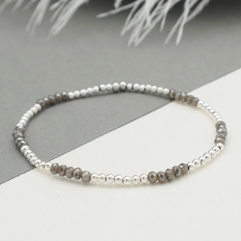 Oem Wholesale Summer Girl Kid Grey Handmade Glass Crystal Jewelry Beaded Bracelet Charm