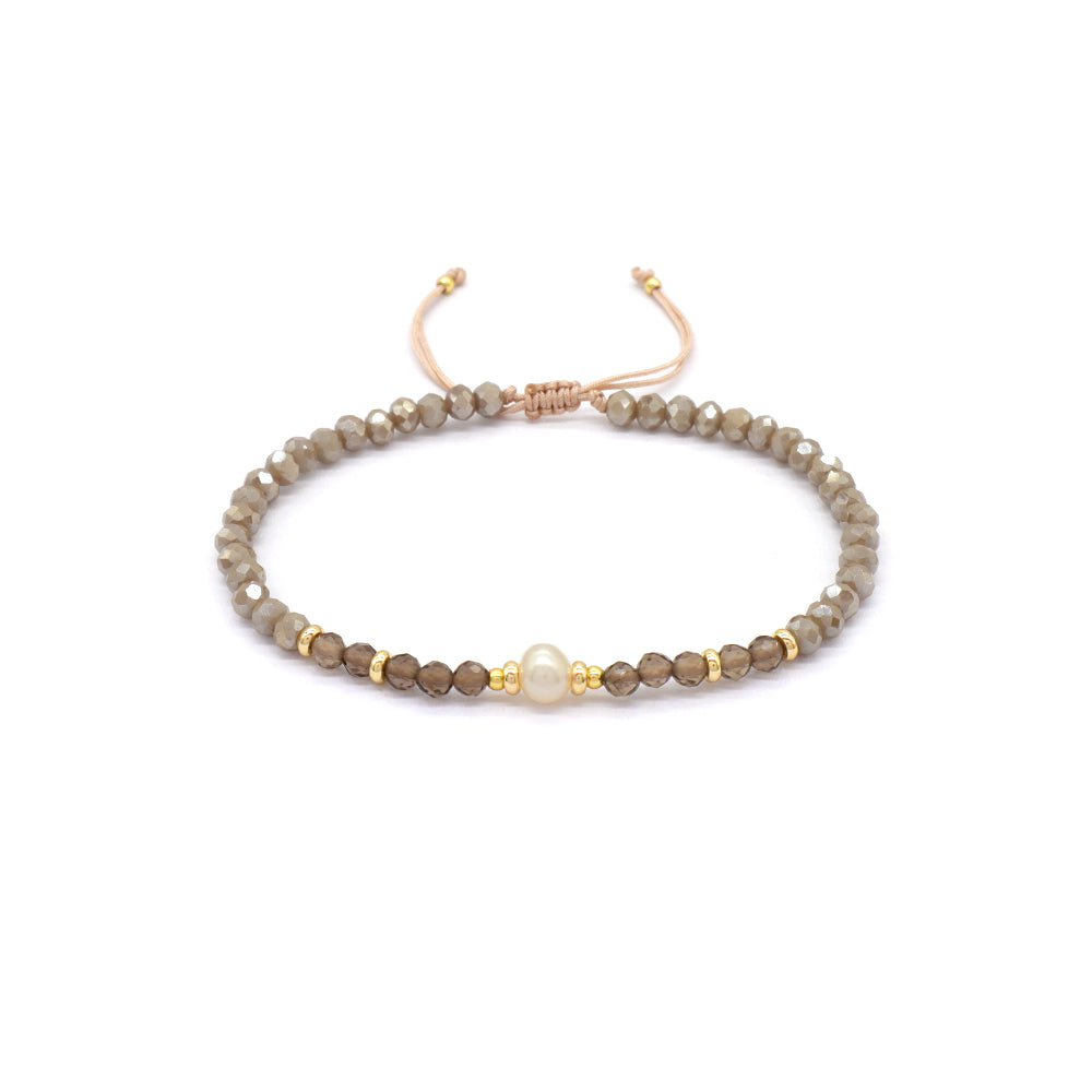 OEM Customized Fashion Handmade Wholesale Women Macrame Gold Plated Charm Adjustable Fresh Water Pearl Natural Stone Bracelet