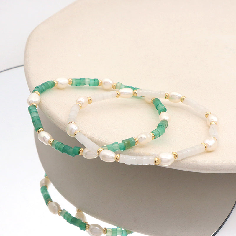 OEM Wholesale Customized Women Handmade Fashionable Gold Plated Fresh Water Pearl Nature Stone Bead Bracelet For Gift