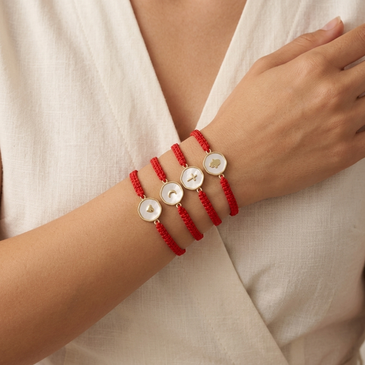 Handmade Customizable Shell Charm Bracelet With Cotton Wire