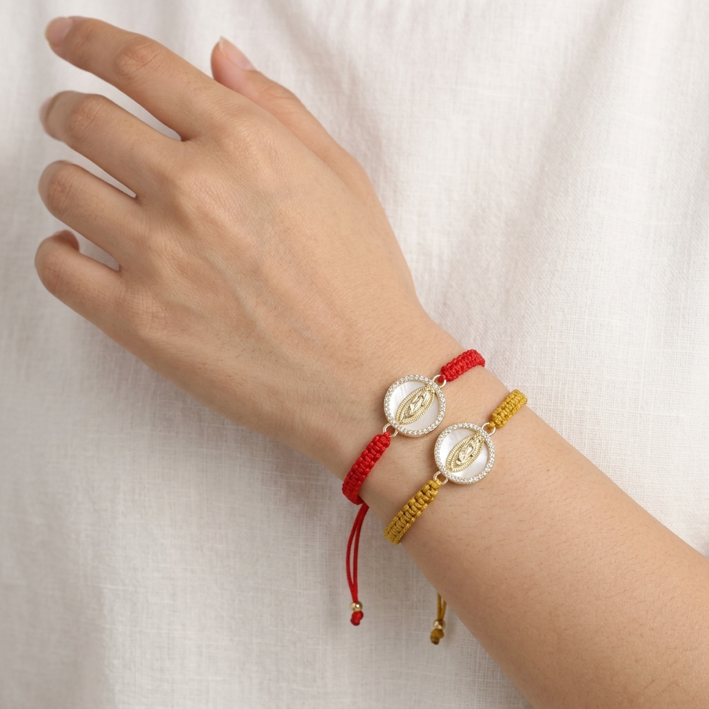 Handmade Customizable Shell Charm Bracelet With Cotton Wire