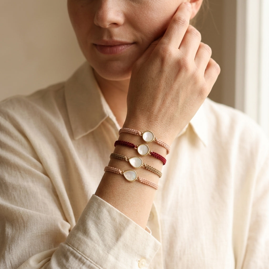 Handmade Customizable Shell Charm Bracelet With Cotton Wire