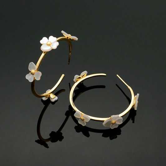 Custom Manufacture Fashion Women Jewelry Gift Gold Plated 925 Silver Sterling Dangle Earring Hoop Shell Flower Shaped Hoop Earrings
