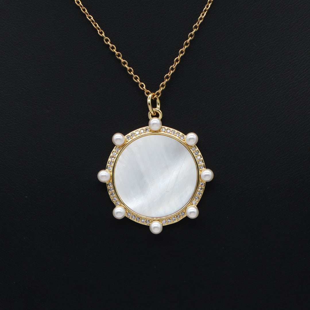 Trendy Jewelry Custom Factory Round Pearl Charm Gold Plated Stainless Steel Chain Cz Pearl Shell Pendant Necklace For Women Gift