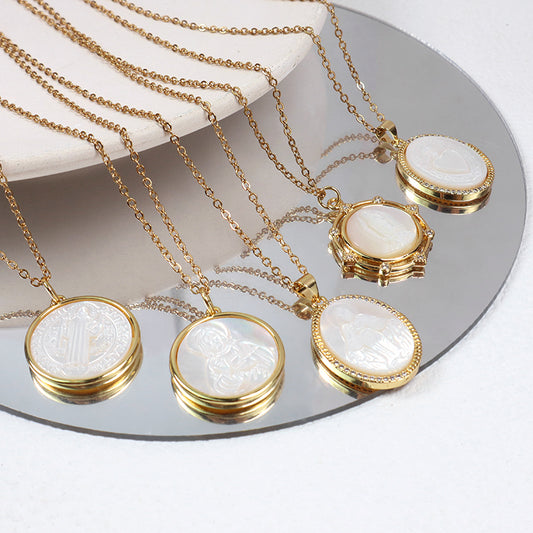 Factory New Fashion Factory Newest Custom Wholesale Fashion Shell Pendant Gold Plated Chain Jewelry Brass Chain necklace