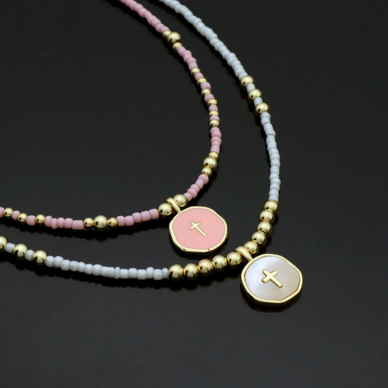 Manufacture Custom Wholesale Handmade Trendy Gold Plated Seed Beads Enamel Shell Cross Pendant Necklace