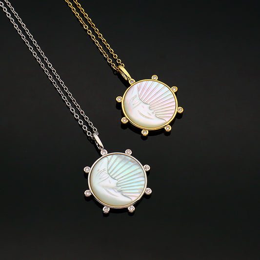OEM Wholesale Newest Design Customizable Moon Pendant Jewelry Gift Shell Pendant Gold Plated Stainless Steel Chain Necklace For Women
