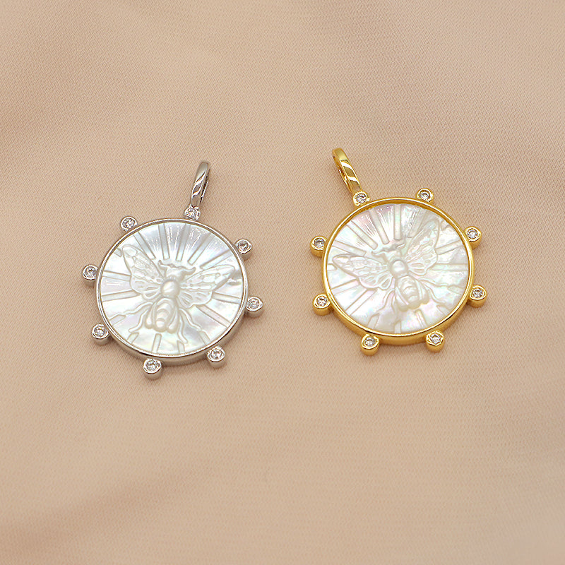 Factory Wholesale Newest Design Customizable Fashion Jewelry Bee Shell Pendant Gold Plated Stainless Steel Chain Necklace For Women