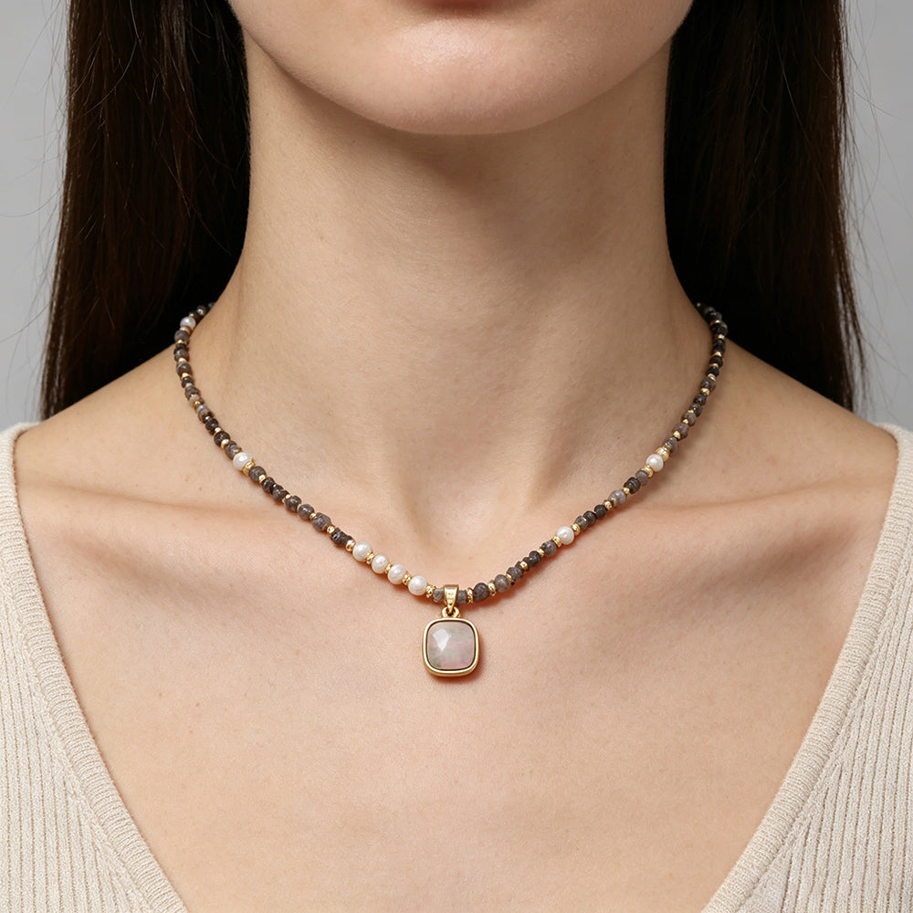 Handmade Customizable Natural Stone Beads Necklace With Shell Fresh Water Pearl Pendant