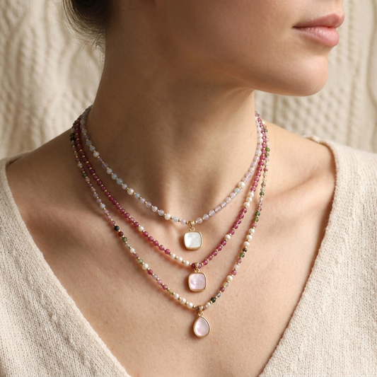 Handmade Customizable Natural Stone Beads Necklace With Shell Fresh Water Pearl Pendant