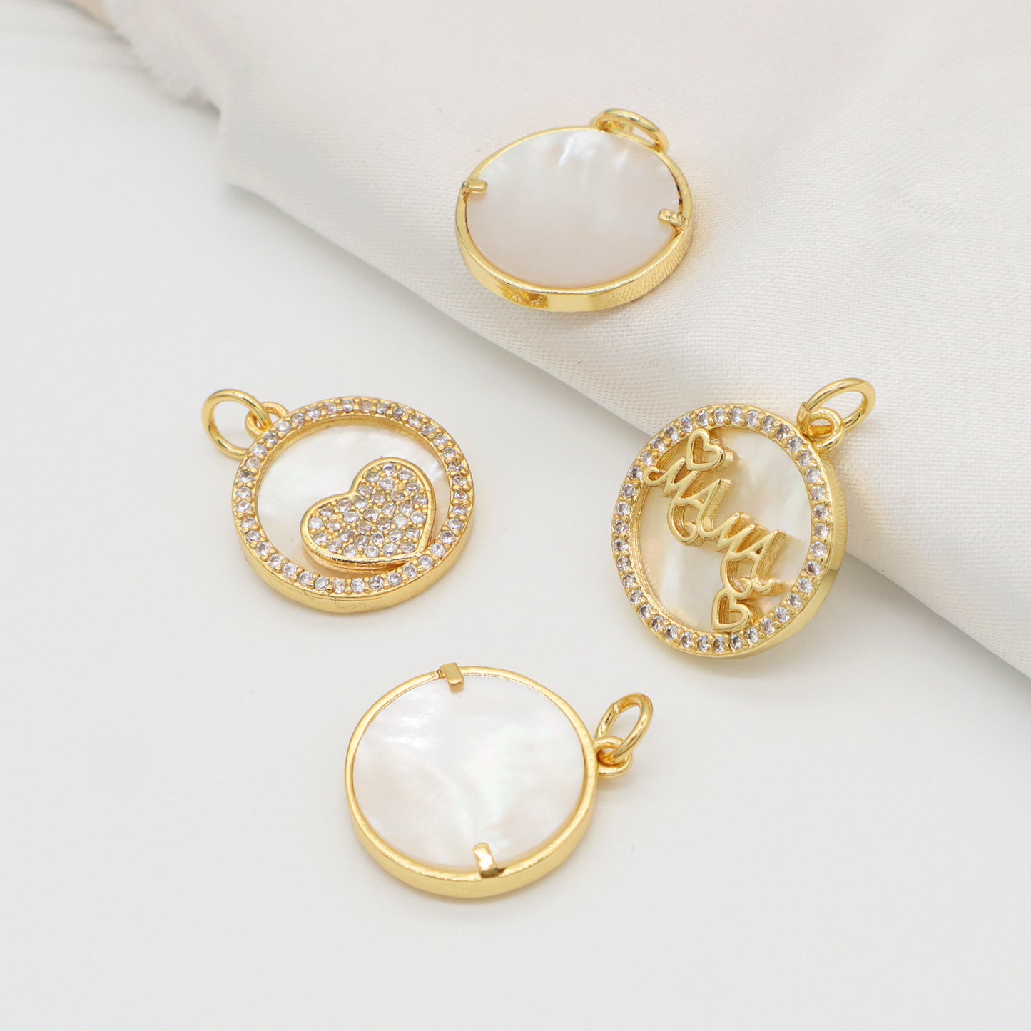 New Bulk Sale Round Shell Love Heart Charm Jewelry Necklace Pendant Micro Pave Cz Gold Plated Shells Heart Pendant For Women