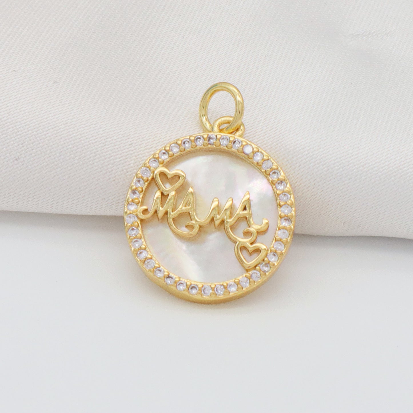 New Bulk Sale Round Shell Love Heart Charm Jewelry Necklace Pendant Micro Pave Cz Gold Plated Shells Heart Pendant For Women