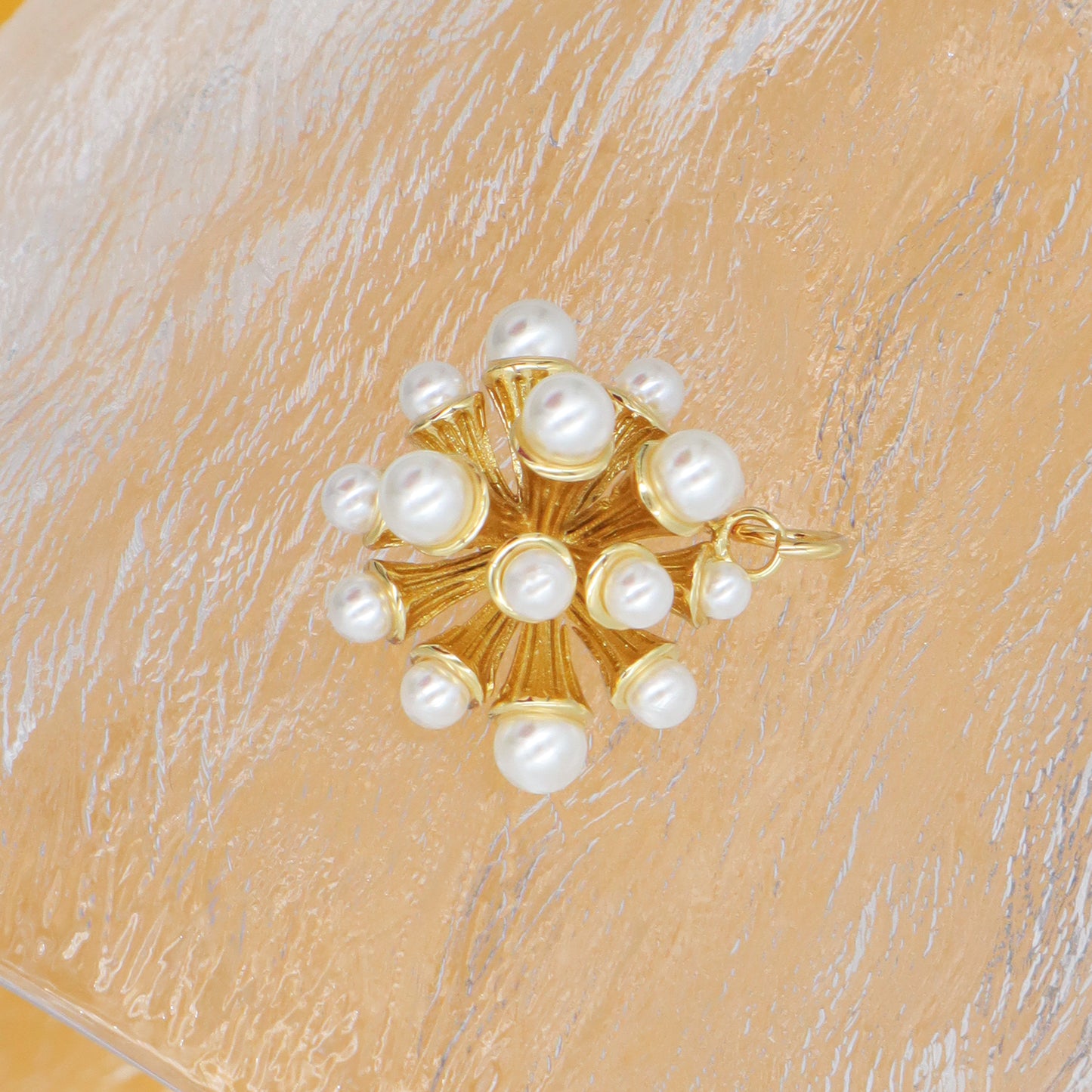 New Arrival Shell Flower Charm Jewelry Necklace Pendant Gold Plated Shells Flower Pendant For Jewelry Making