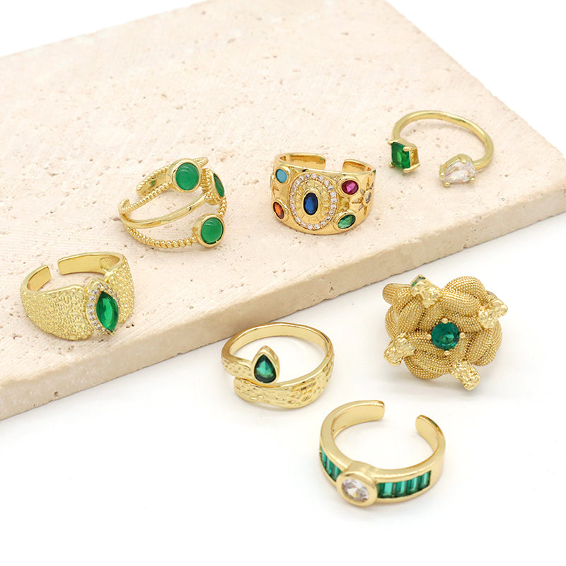 Manufacture Wholesale Factory Custom Adjustable Opening Finger Ring Gift Jewelry Gold Plated Green Glass Crystal Ring For Women