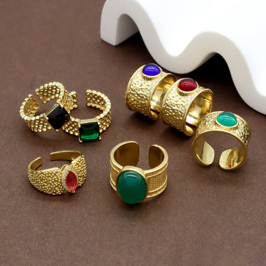 Custom Wholesale Factory Adjustable Opening Finger Ring Gift Jewelry Gold Plated Red Blue Green Glass Crystal Ring For Women