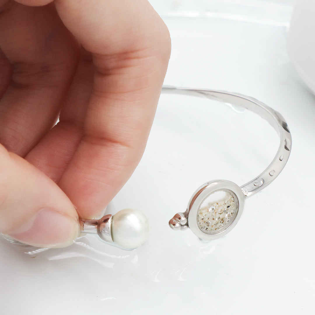 Manufacture Wholesale China Factory Custom Women Gift Open Adjustable Fresh Water Pearl Round Glass Mirror Sand CZ Charm 925 Sterling Silver Bangle Bracelet