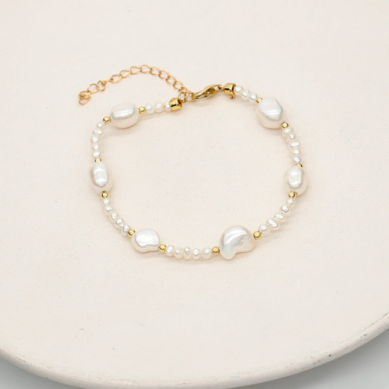 Customized Gold Plated Brass Beads Handmade Adjustable Freshwater Pearl Beads Bracelet