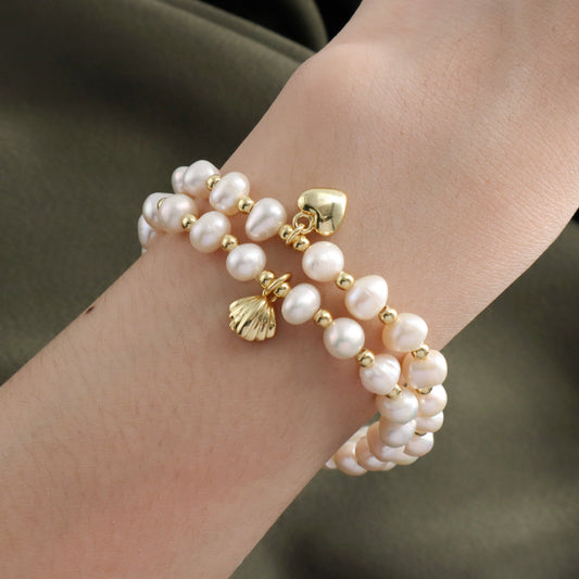 Wholesale Fashion Custom Women Gift Gold Plated Brass Beads Handmade Elastic Shell Heart Charm 7mm Freshwater Pearl Bracelet