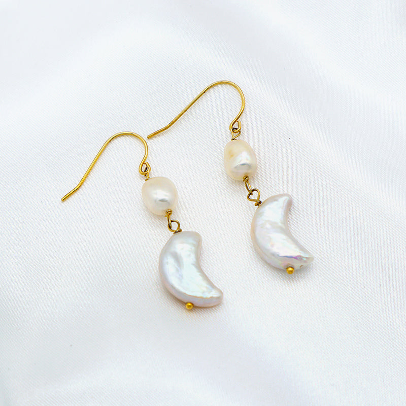 8-9mm Round 17mm Moon Natural Freshwater Pearl With Gold Plated Sterling 925 Silver Earring