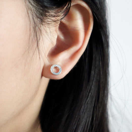Factory Wholesale Fashion Custom 925 Sterling Silver earring Jewelry Hollowed Circle Rhodium CZ 925 Sterling Silver Earring Stud