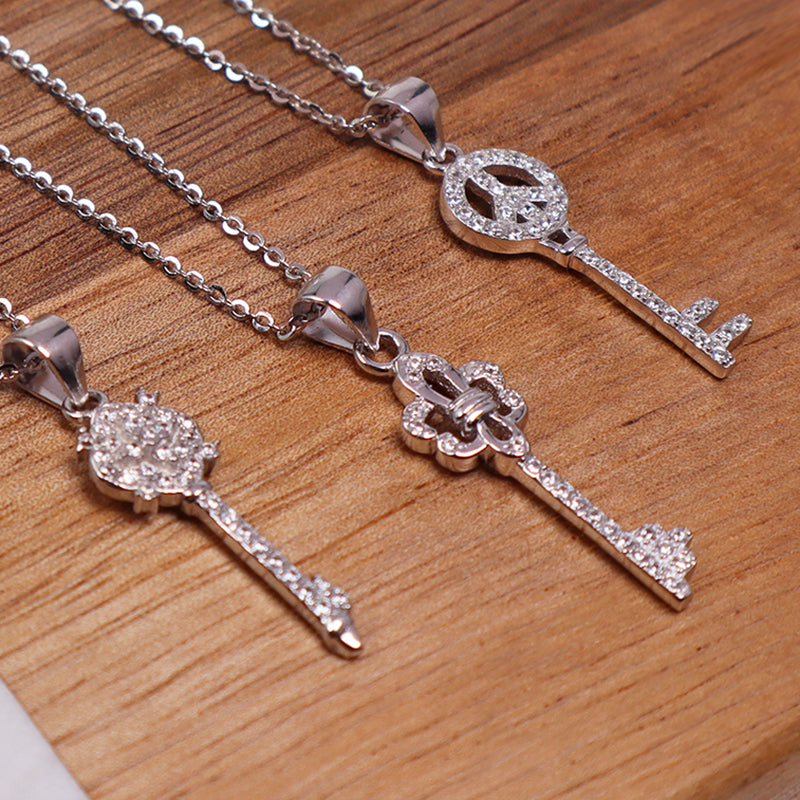 925 sterling silver claw setting high quality shinny CZ diamond key pendant & 925 silver chain necklace